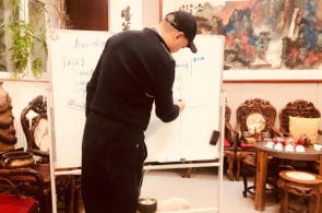 [流言板]体型怪！穆罕默德-班巴社交媒体晒定妆照：第六个赛季